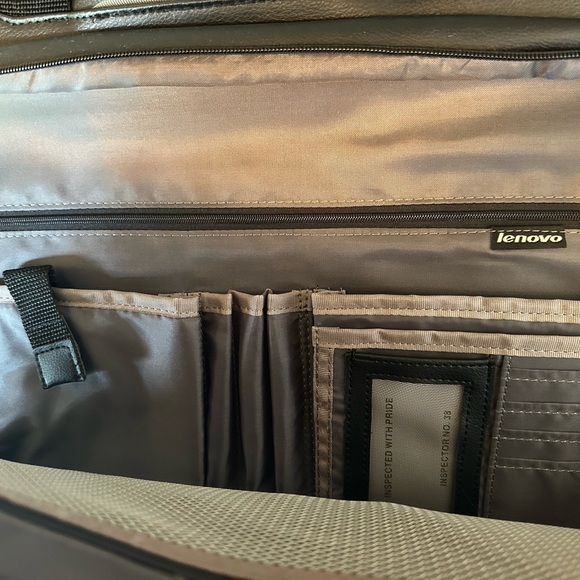 Lenovo Thinkpad Laptop bag Carrying case Brand New with accessory pouch. - Picture 5 of 8
